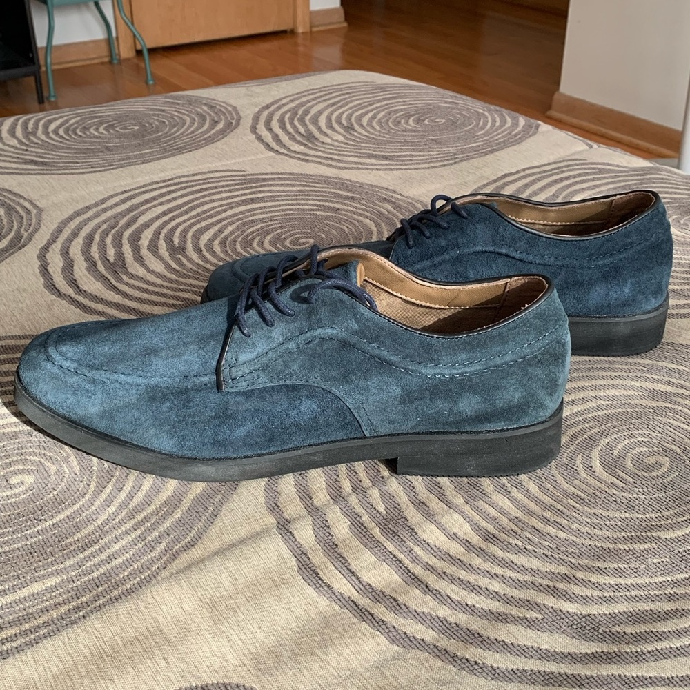Hush puppies/ Oxford